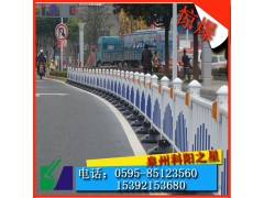 包頭市道路護欄廠(chǎng)家 廈門(mén)車(chē)道護欄 道路防撞護欄 莆田交通隔離護欄 惠安隔離護欄