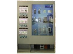 灰色自動(dòng)擦鞋手機充電站