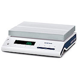 ME4002E電子分析天平，4200g，0.01g