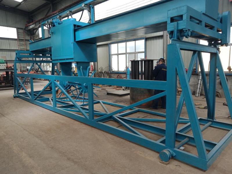ly福建省新鮮出爐槽式行車(chē)式翻拋機