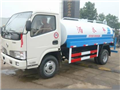 東風(fēng)輕卡灑水車(chē)